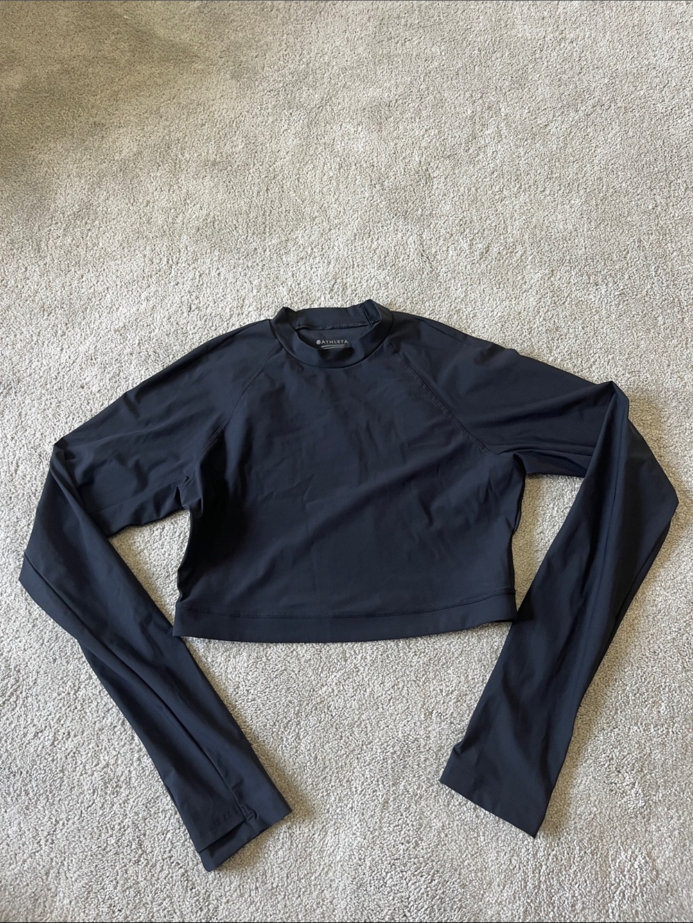 Athleta Rashguard - Picture 4 of 5